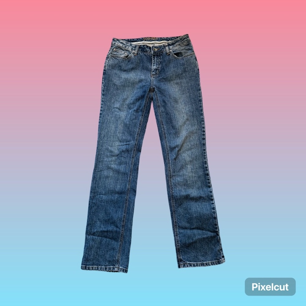 Size 6 St. John’s Bay Straight Leg Jeans